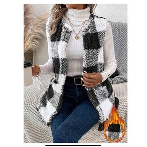 Plus Size Reversible Plaid Sleeveless Vest with pockets